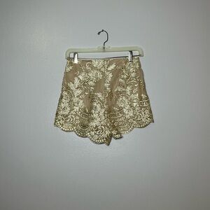 Elegant Gold Floral High Waist Women's Shorts